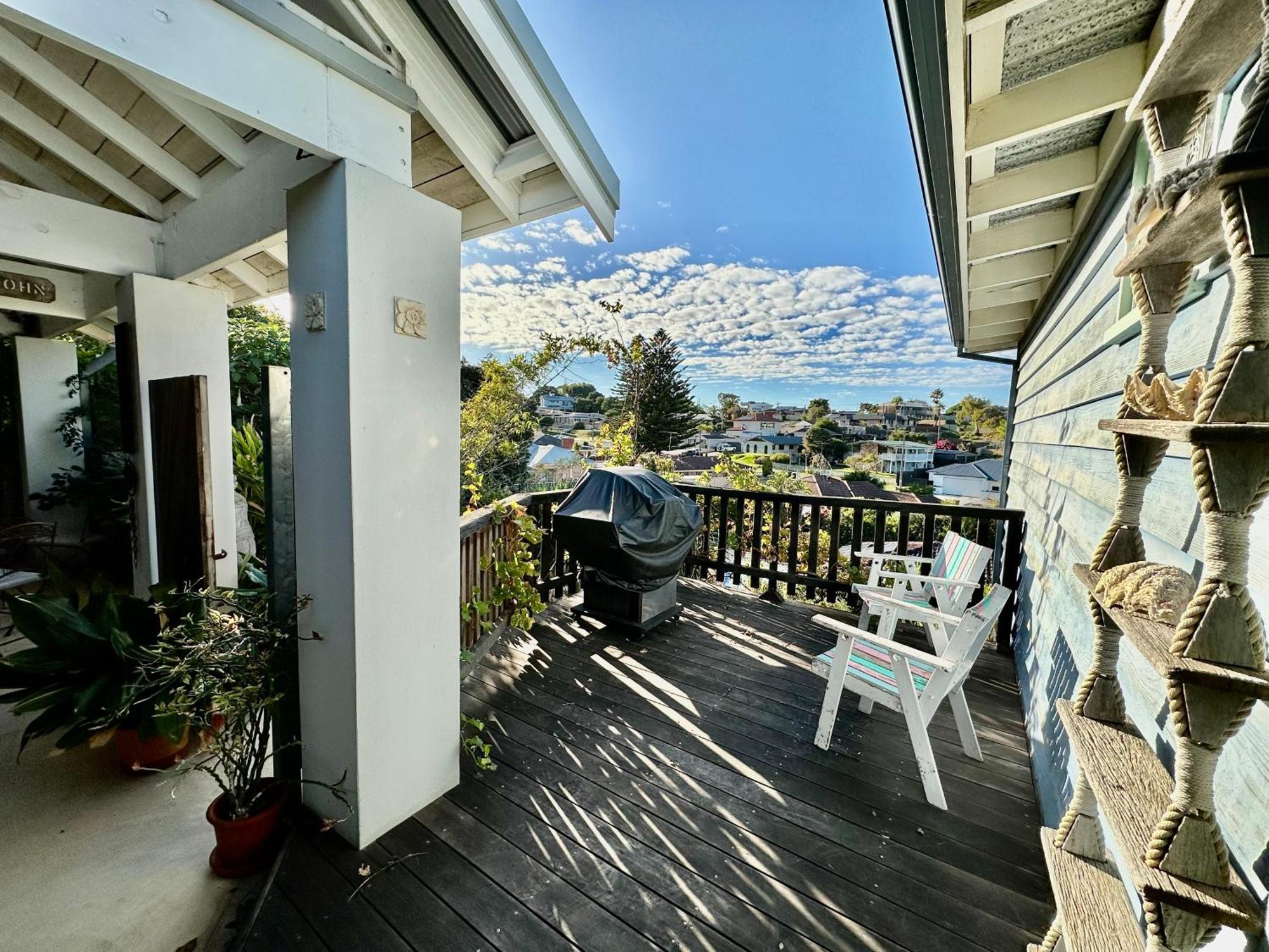 Вилла The Blue Beach House Quinns Rocks Экстерьер фото